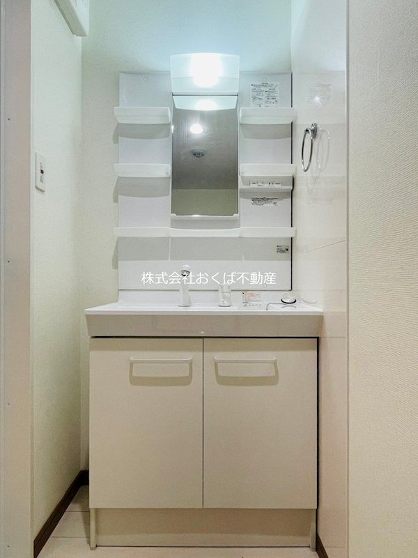 �y���ʏ��z�@