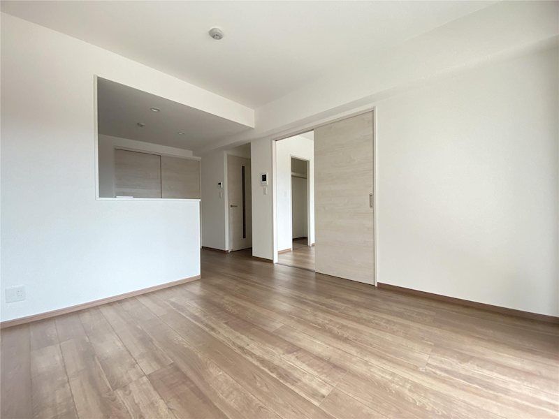 �y���ԁE���r���O�z�@