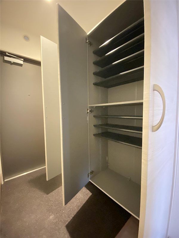 �y���[�z�@