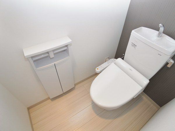 �y�g�C���z�@