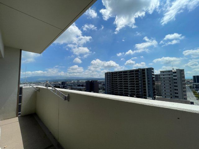 �y�x�����_�z�@