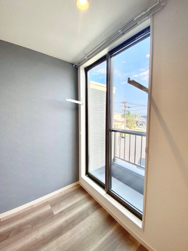 �y�x�����_�z�@