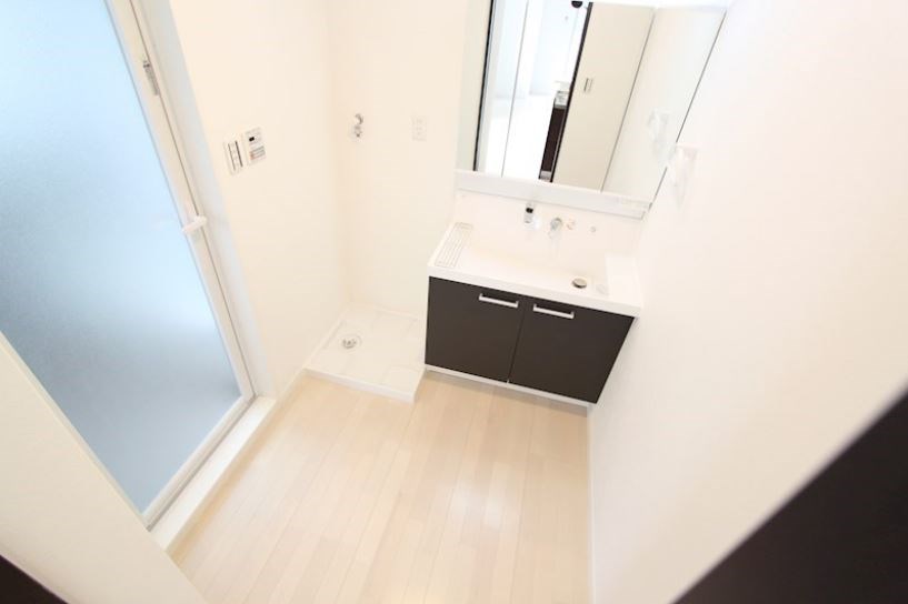 �y���ʏ��z�@