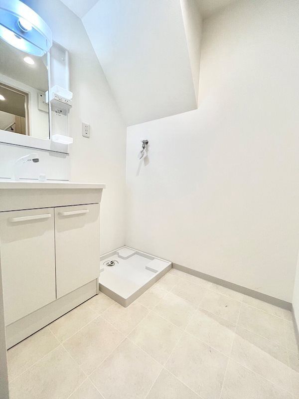 �y���ʏ��z�@