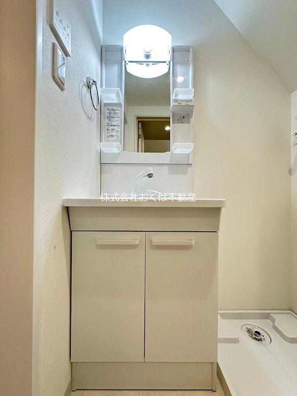 �y���ʏ��z�@