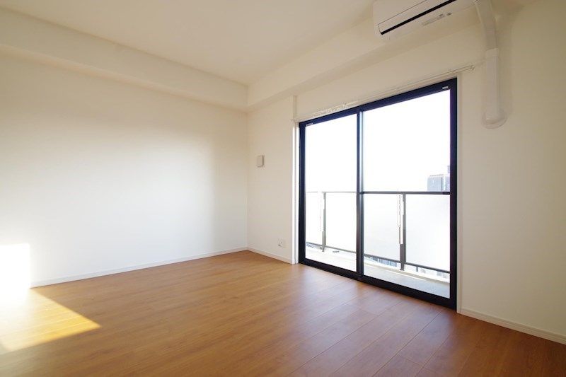 �y�Q���z�@