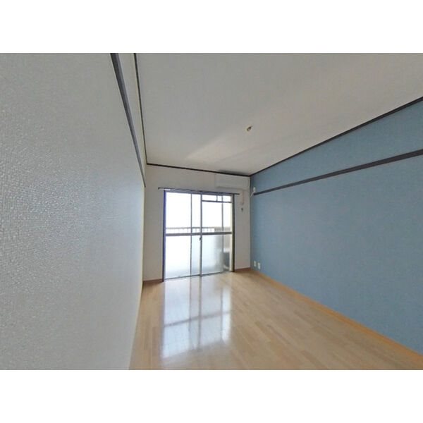 �y���ԁE���r���O�z�@