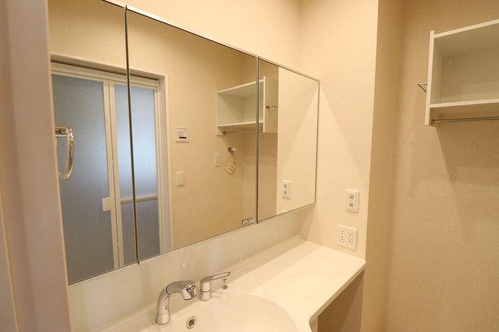 �y���ʏ��z�@