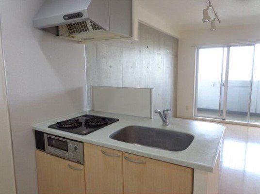 �y�L�b�`���z�@