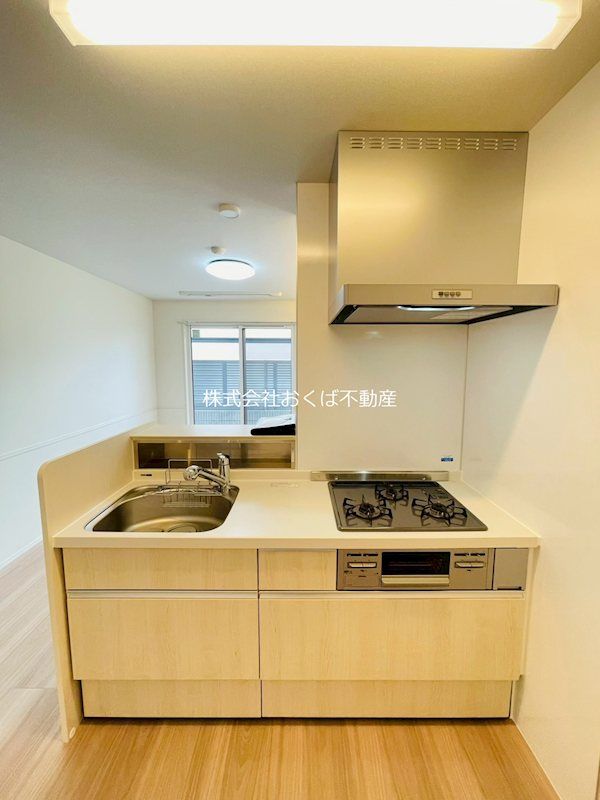 �y�L�b�`���z�@