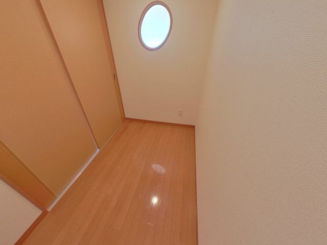 �y�Q���z�@