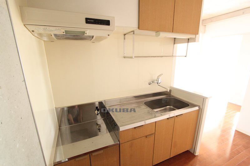 �y�L�b�`���z�@