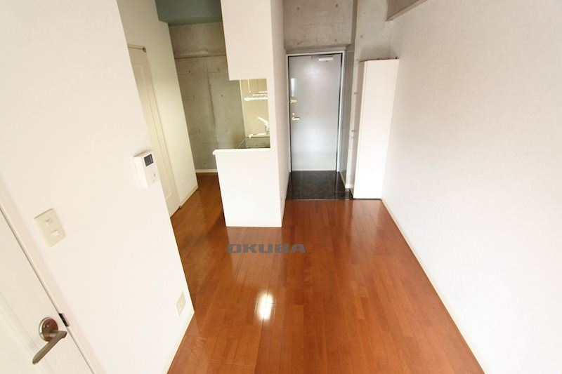 �y���ԁE���r���O�z�@