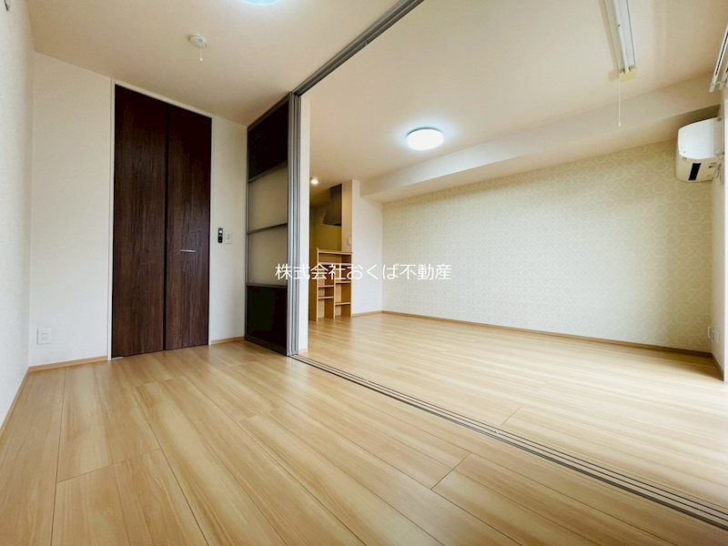 �y�Q���z�@