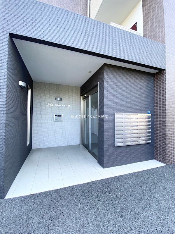 �y�G���g�����X�z�@