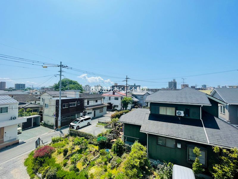 �y���]�z�@