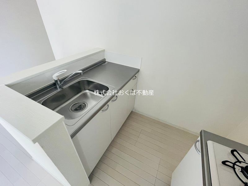 �y�L�b�`���z�@