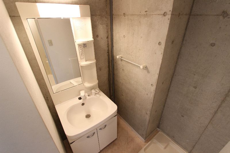 �y���ʏ��z�@