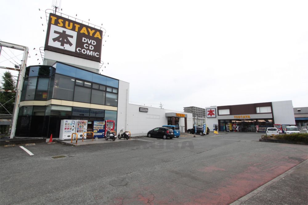 �y���Ӂz�@TSUTAYA AV�N���u �ߌ��X 354m