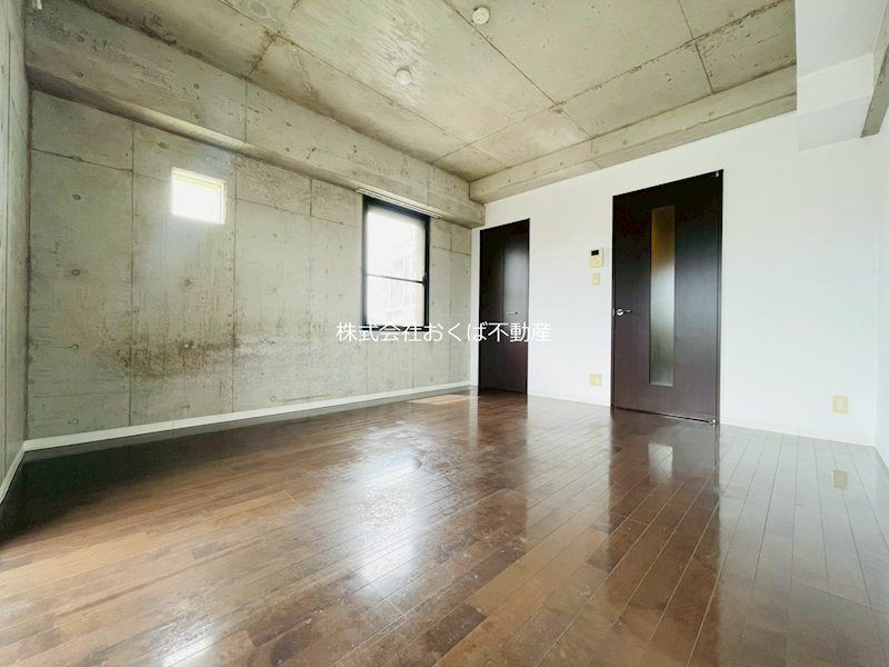 �y�Q���z�@