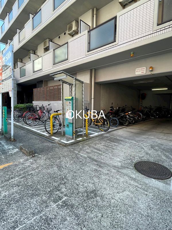 �y�G���g�����X�z�@