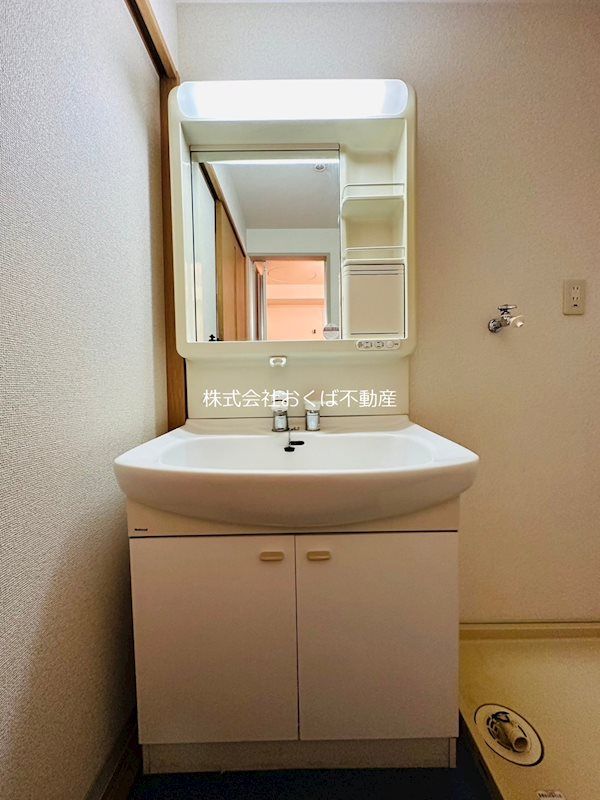 �y���ʏ��z�@