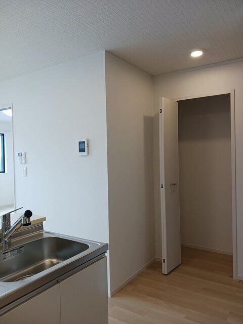 �y���[�z�@