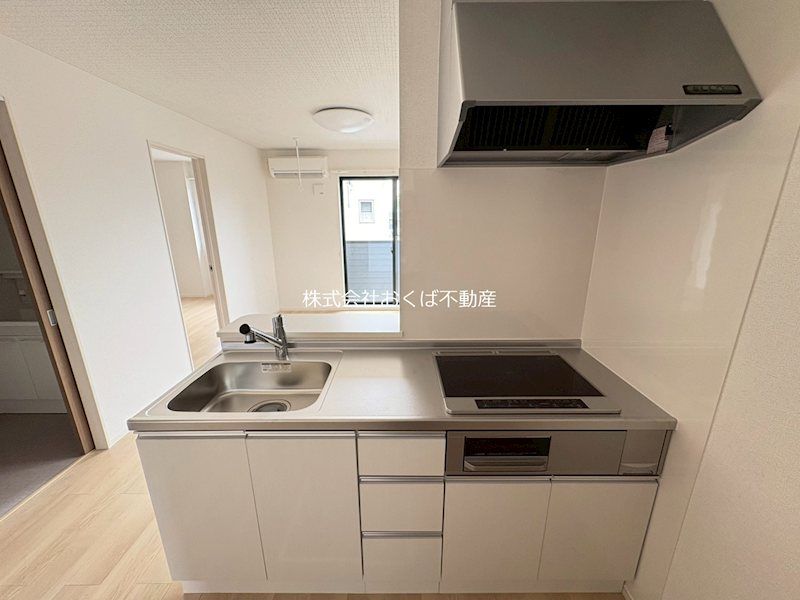 �y�L�b�`���z�@