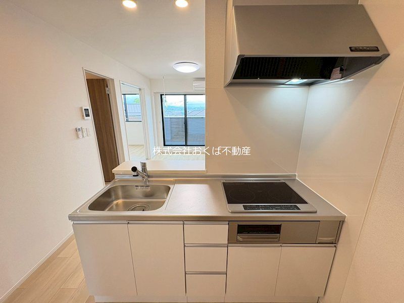 �y�L�b�`���z�@