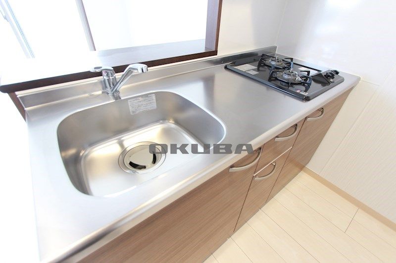 �y�L�b�`���z�@