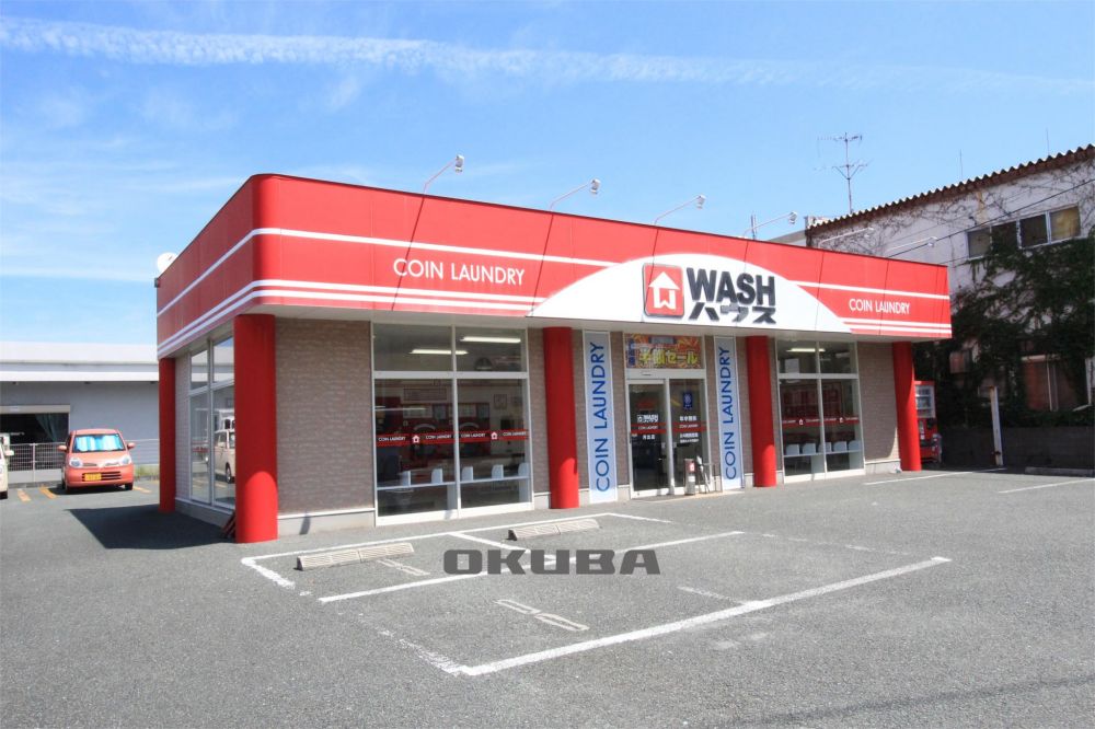 �y���Ӂz�@WASH�n�E�X ���o�X 404m