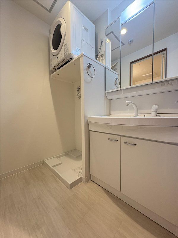 �y���ʏ��z�@