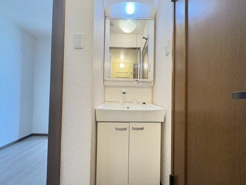 �y���ʏ��z�@���ʕ����̉摜�ł���