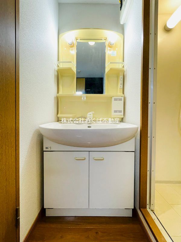 �y���ʏ��z�@