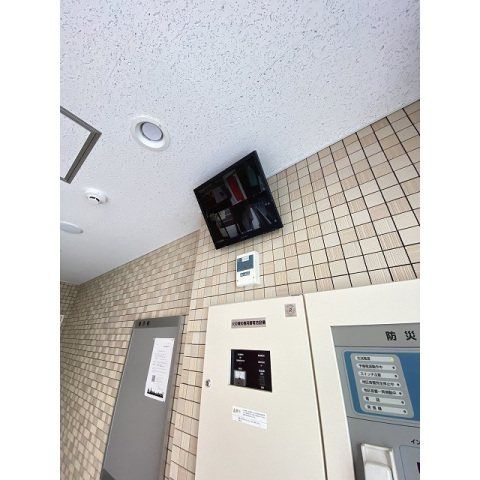 �y�G���g�����X�z�@
