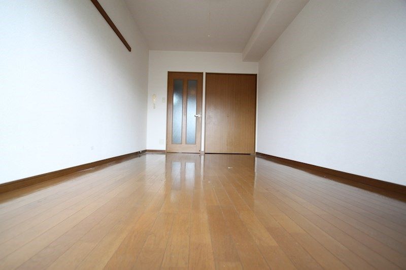 �y�Q���z�@