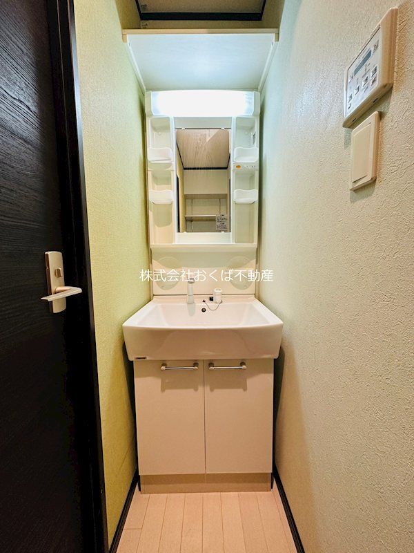 �y���ʏ��z�@