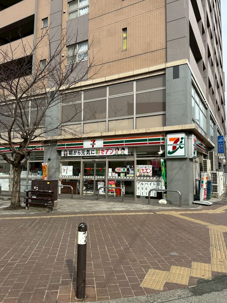 �y���Ӂz�@�Z�u���C���u�� �F�{�h���X 269m