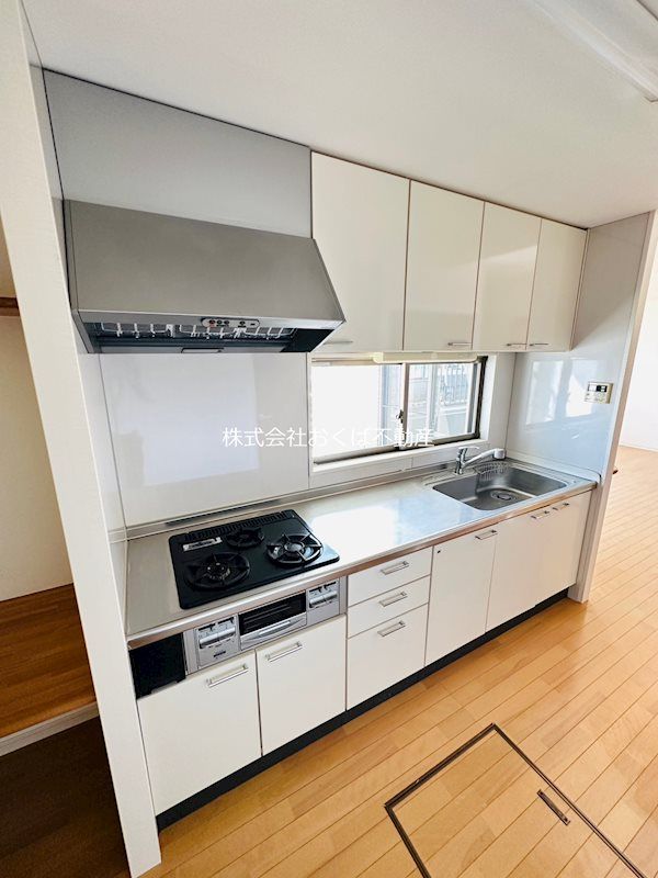 �y�L�b�`���z�@