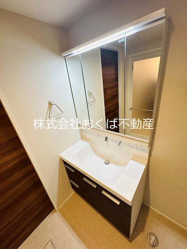 �y���ʏ��z�@