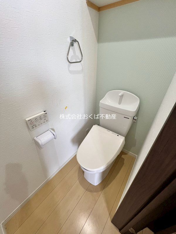 �y�g�C���z�@