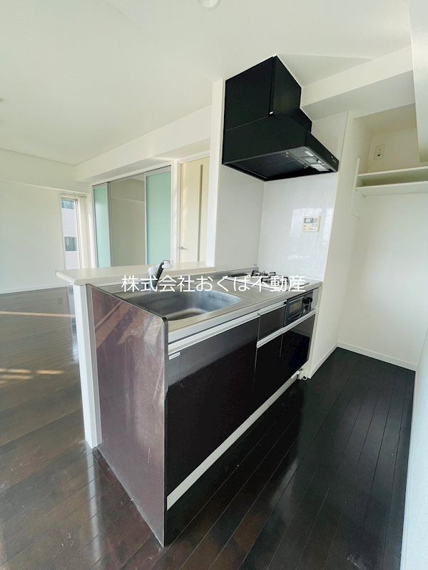 �y�L�b�`���z�@