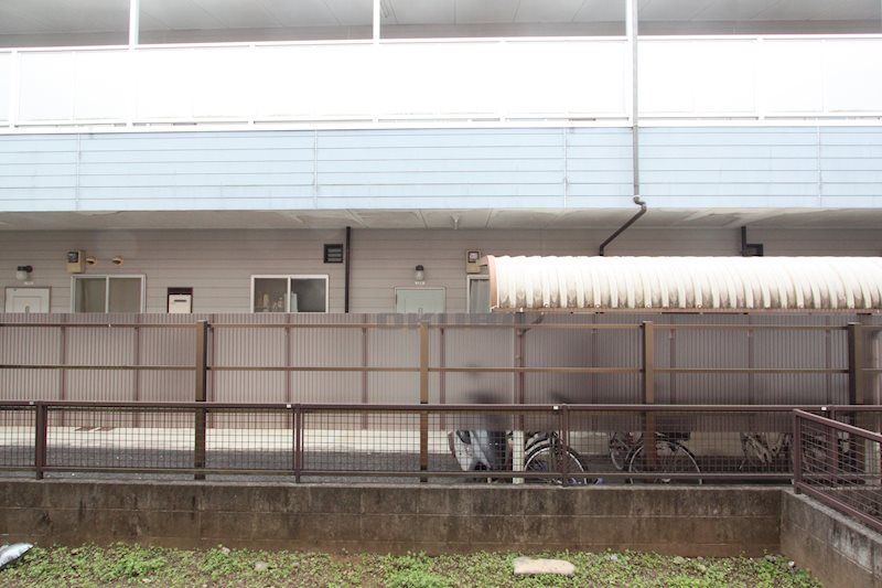 �y���]�z�@