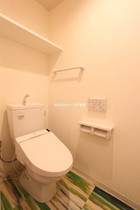 �y�g�C���z�@