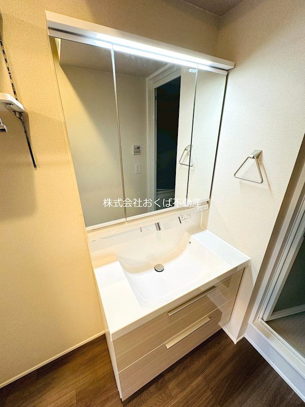 �y���ʏ��z�@