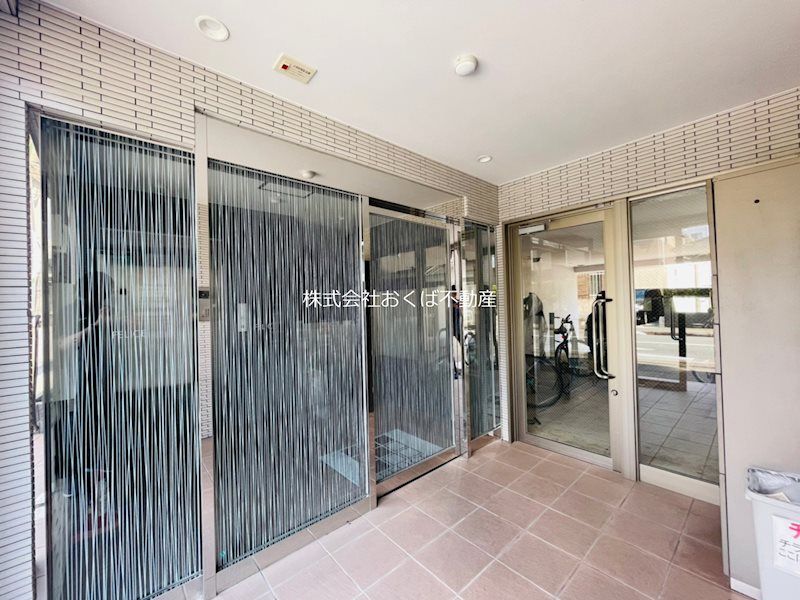 �y�G���g�����X�z�@