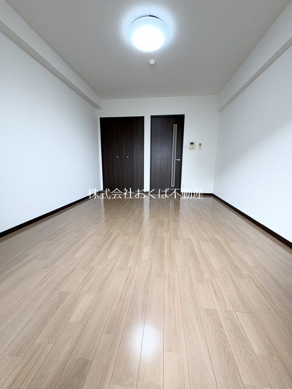 �y�Q���z�@