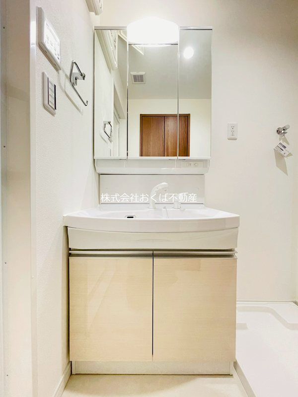 �y���ʏ��z�@