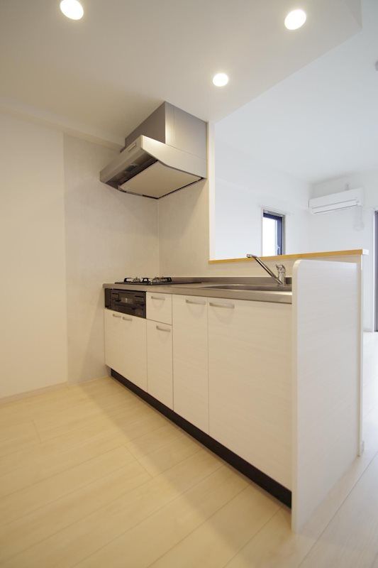 �y�L�b�`���z�@