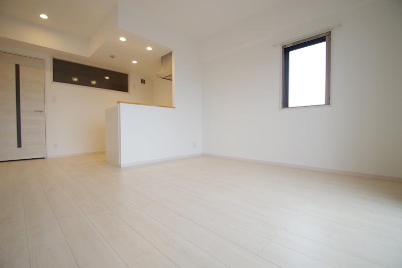 �y���ԁE���r���O�z�@